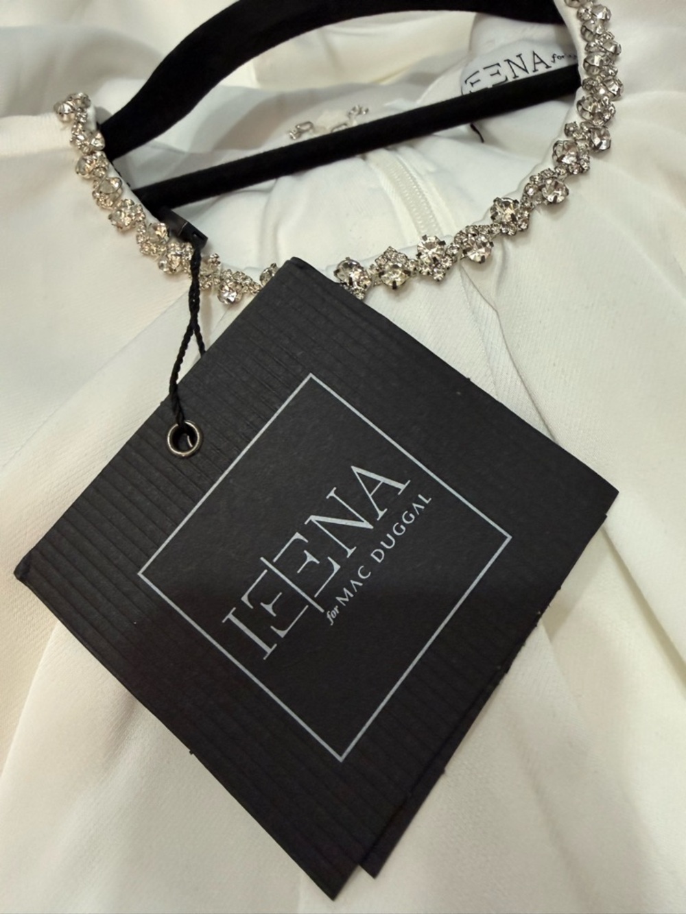 NWT IEENA for Mac Duggal White Short Sleeve Bridal Shift Dress with Rhinestones - Picture 5 of 7